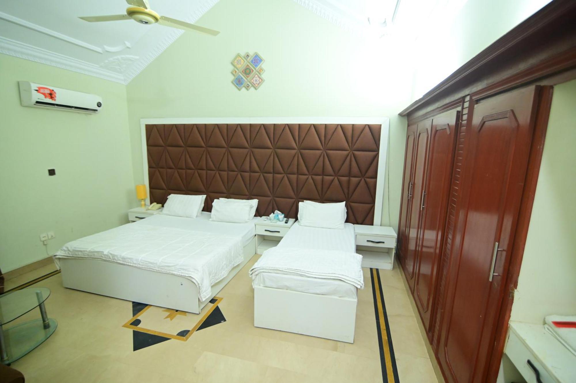 Seaview Cottage Karachi Exterior photo